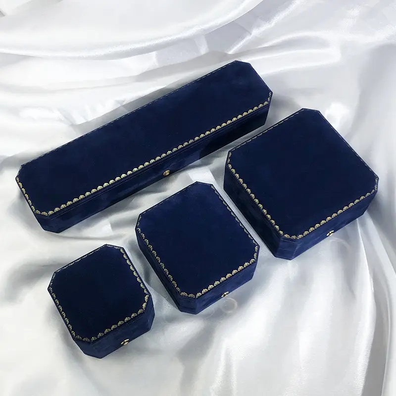 Luxury jewelry gift boxes custom logo ring necklace earring packaging jewelry boxes bracelet box