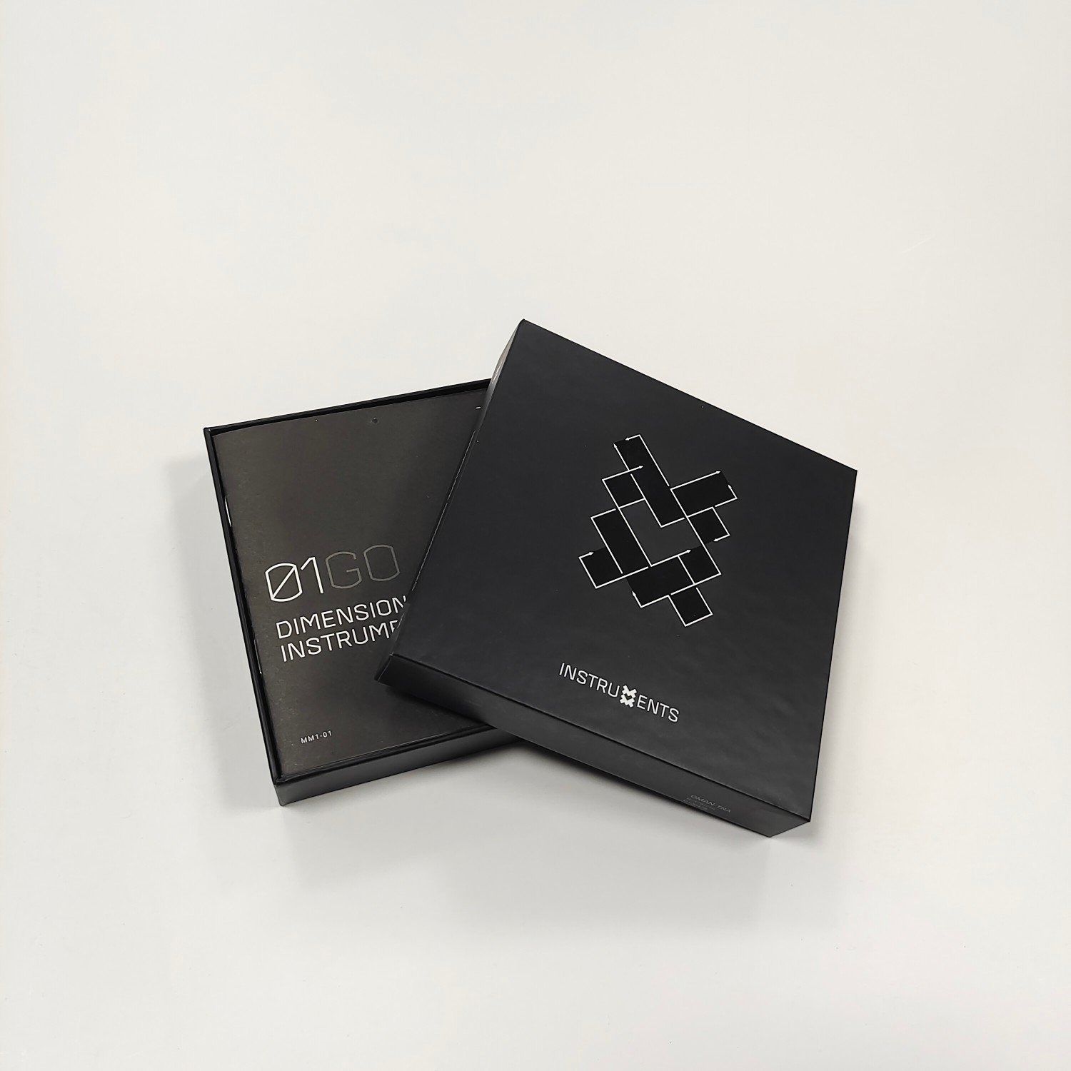 Wholesale custom gift box supplier packaging paper lid and base paper box electronic lid and base box with tray