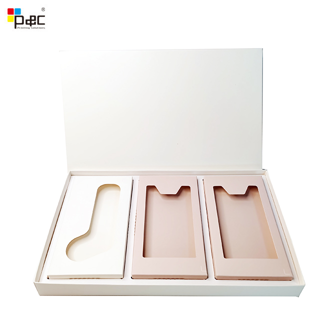 Customized High quality set gift box clothing sock packaging paper boxes custom made gift box supplier | P&C