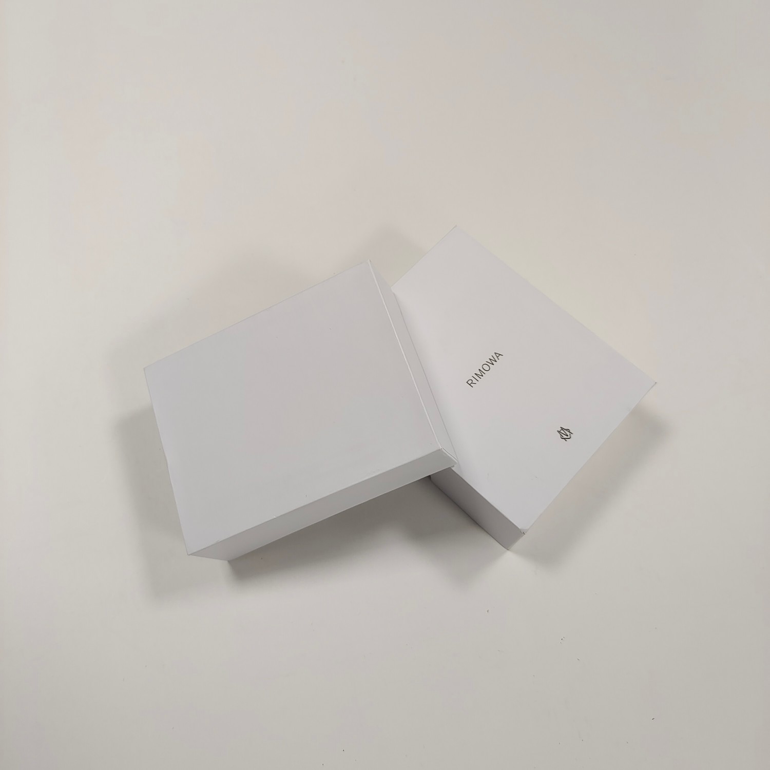 wholesale white gift box matte customized printing paper box small item jewelry packaging gift box with logo