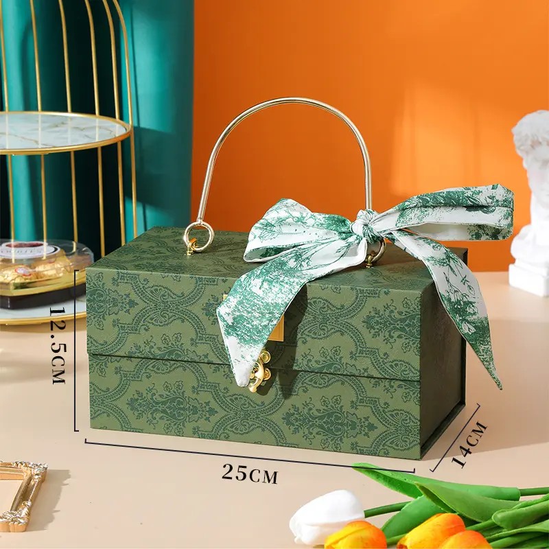 Luxury boxes customized logo gift box supplier chocolate packaging paper boxes for souvenir