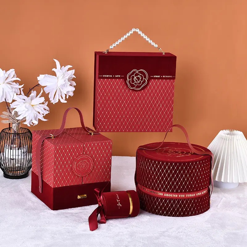 High-end Wedding candy box custom logo holiday rigid gift boxes round paper boxes with handle
